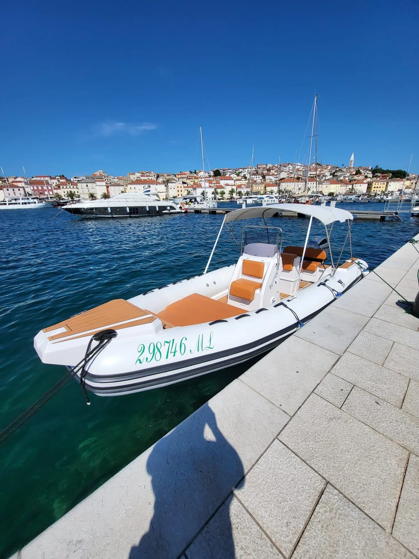 Rent a Boat Bruschetta galerija 9